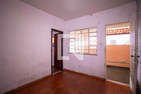 Sala de casa para alugar com 2 quartos, 32m² em Trindade, São Gonçalo