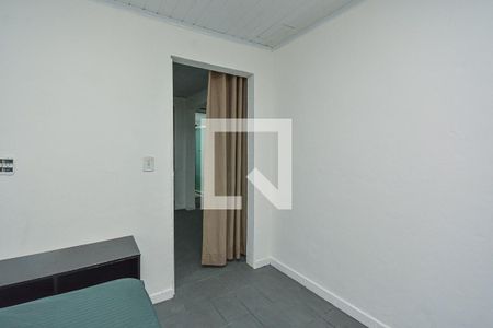 Sala/Cozinha de casa para alugar com 1 quarto, 40m² em Socorro, São Paulo