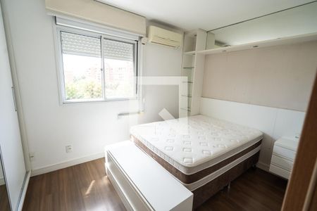 Suíte de apartamento para alugar com 3 quartos, 68m² em Jardim Carvalho, Porto Alegre