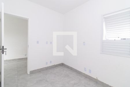 Quarto 1 de apartamento à venda com 2 quartos, 40m² em Vila Granada, São Paulo