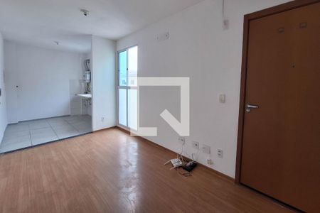 Sala de apartamento para alugar com 2 quartos, 48m² em Vila Lage, São Gonçalo