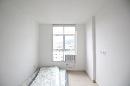 Quarto de apartamento para alugar com 1 quarto, 35m² em Taquara, Rio de Janeiro