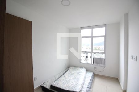 Quarto de apartamento para alugar com 1 quarto, 35m² em Taquara, Rio de Janeiro