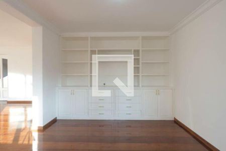 Apartamento para alugar com 3 quartos, 240m² em Itaim Bibi, São Paulo