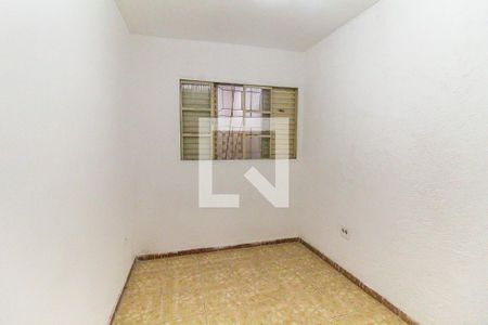 Quarto 1 de casa para alugar com 2 quartos, 84m² em Vila Carmosina, São Paulo