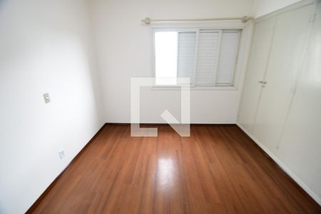 Quarto 2 de apartamento para alugar com 3 quartos, 138m² em Centro, Campinas