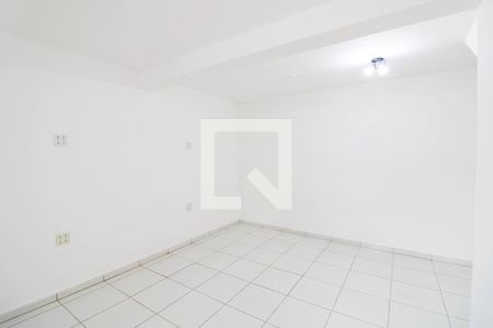 Suíte de casa para alugar com 3 quartos, 120m² em Jardim Aeroporto, São Paulo