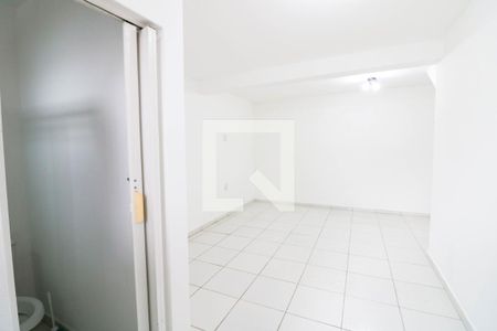 Suíte de casa para alugar com 3 quartos, 120m² em Jardim Aeroporto, São Paulo