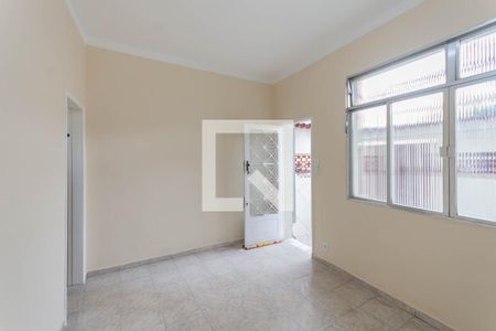 Sala de casa para alugar com 4 quartos, 91m² em Imperial de São Cristóvão, Rio de Janeiro