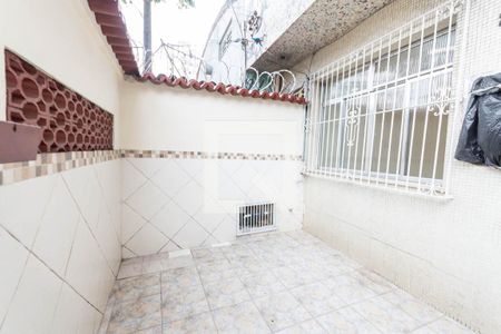 Varanda de casa para alugar com 4 quartos, 91m² em Imperial de São Cristóvão, Rio de Janeiro