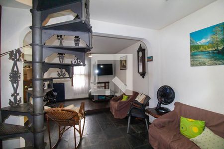 Casa à venda com 4 quartos, 120m² em Fonseca, Niterói