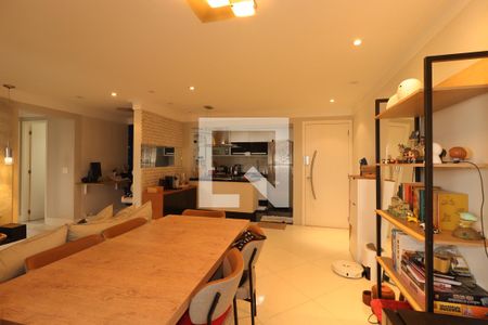 Sala de apartamento à venda com 2 quartos, 80m² em Campestre, Santo André