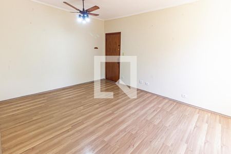 Sala de apartamento à venda com 3 quartos, 80m² em Vila Claudia, São Paulo