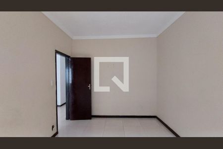 Quarto 1 de casa para alugar com 3 quartos, 135m² em Nova América, Nova Iguaçu