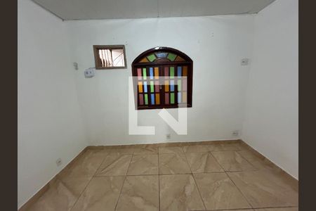 Quarto 1 de casa para alugar com 3 quartos, 170m² em Turiaçú, Rio de Janeiro