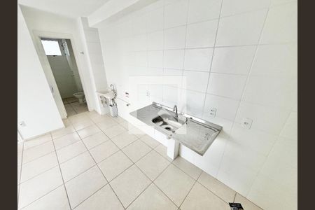 Sala/Cozinha de apartamento para alugar com 2 quartos, 37m² em Limão, São Paulo