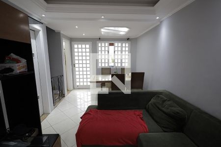 Sala de casa de condomínio à venda com 2 quartos, 84m² em Vila Metalúrgica, Santo André