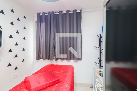 Quarto 1 de apartamento para alugar com 2 quartos, 43m² em Conjunto Residencial José Bonifácio, São Paulo