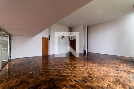 Sala de casa de condomínio à venda com 4 quartos, 390m² em Condomínio Serra dos Manacás, Brumadinho