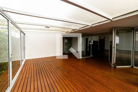 Sala de casa de condomínio à venda com 4 quartos, 390m² em Condomínio Serra dos Manacás, Brumadinho