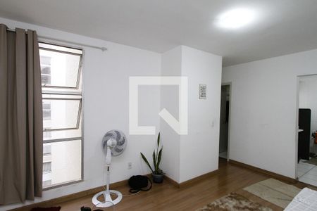 Sala de apartamento à venda com 2 quartos, 49m² em Camargos, Belo Horizonte