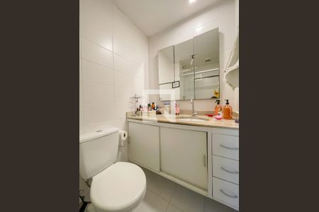 Banheiro da Suíte de apartamento à venda com 2 quartos, 62m² em Presidente Altino, Osasco