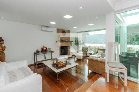 Sala de casa à venda com 5 quartos, 250m² em Jardim dos Estados, São Paulo