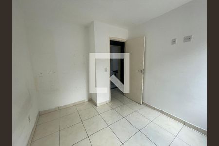 Quarto 1 de casa de condomínio para alugar com 2 quartos, 100m² em Parque Monjolo, Cotia