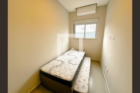 Quarto 1 de apartamento para alugar com 2 quartos, 60m² em Cachoeira do Bom Jesus, Florianópolis
