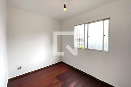 Quarto 2 de apartamento para alugar com 3 quartos, 74m² em Santa Cruz, Belo Horizonte