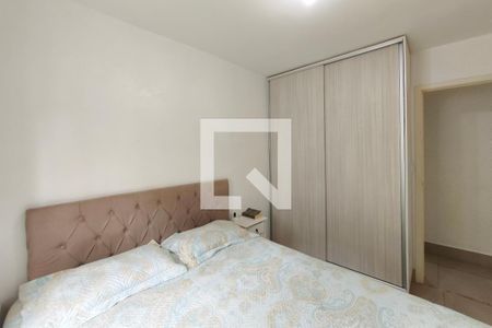 Quarto 1 de apartamento à venda com 2 quartos, 57m² em Parque das Camelias, Campinas