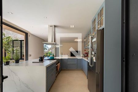 Casa de Condomínio à venda com 6 quartos, 576m² em Vila Hollândia, Campinas