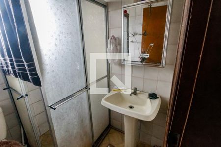 Banheiro Corredor de casa à venda com 3 quartos, 240m² em Jardim Monte Kemel, São Paulo