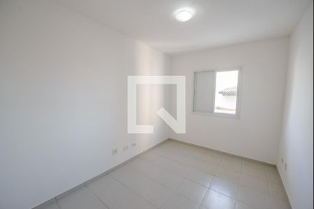 Quarto de apartamento para alugar com 2 quartos, 80m² em Vila Iapi, Taubaté