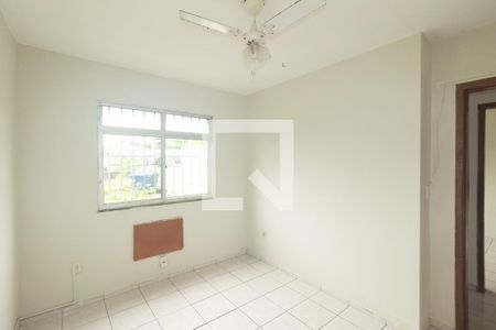 Quarto 1 de apartamento para alugar com 2 quartos, 51m² em Cosmos, Rio de Janeiro