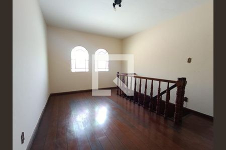 Casa para alugar com 4 quartos, 378m² em Venda Nova, Belo Horizonte