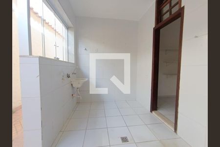Casa para alugar com 4 quartos, 240m² em Itapoã, Belo Horizonte