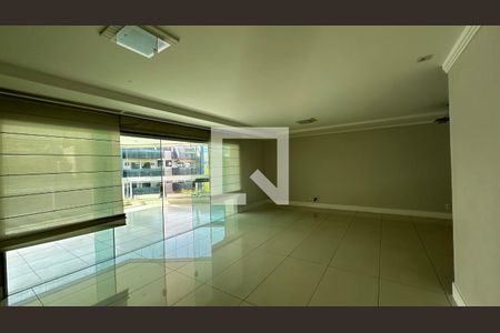 Apartamento para alugar com 3 quartos, 180m² em Recreio dos Bandeirantes, Rio de Janeiro
