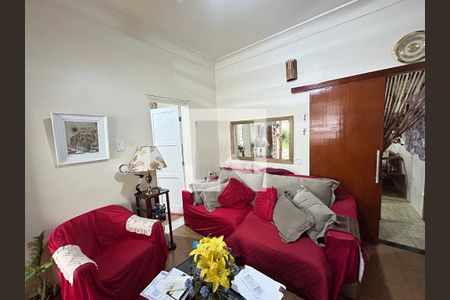 Sala de casa à venda com 3 quartos, 86m² em Piedad, Rio de Janeiro