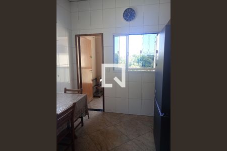 Casa à venda com 4 quartos, 250m² em Parque Sao Luis, São Paulo