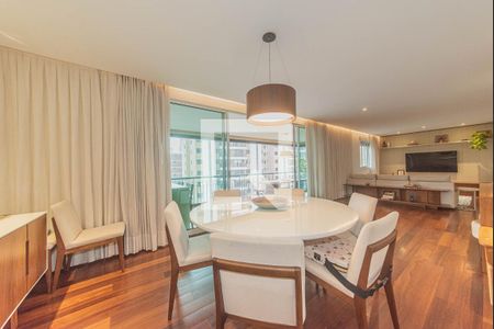 Sala de apartamento para alugar com 3 quartos, 167m² em Brooklin, São Paulo