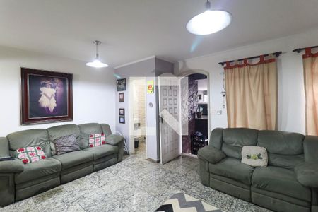 Casa à venda com 3 quartos, 220m² em Jardim Guanca, São Paulo