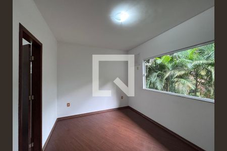 Suite 1 de casa de condomínio para alugar com 5 quartos, 350m² em Vargem Grande, Rio de Janeiro