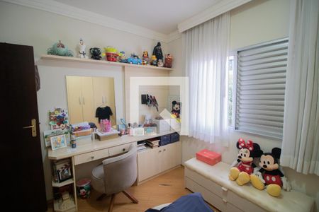 QUARTO 2 de casa à venda com 3 quartos, 500m² em Santa Teresinha, São Paulo