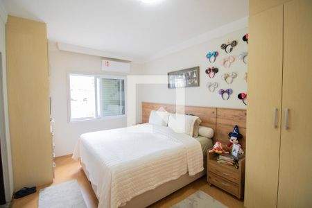 SUÍTE de casa à venda com 3 quartos, 500m² em Santa Teresinha, São Paulo