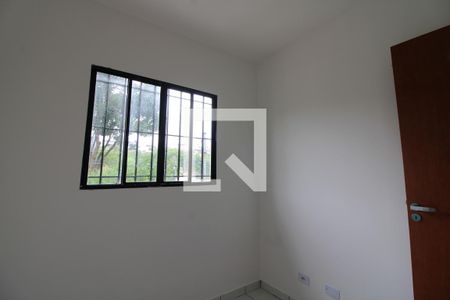 Quarto 2 de casa para alugar com 3 quartos, 70m² em Jardim Fernandes, São Paulo