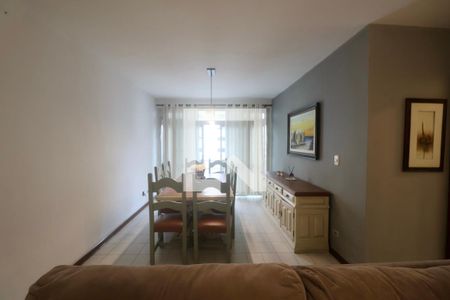 Sala de apartamento para alugar com 3 quartos, 135m² em Barra Funda, Guarujá