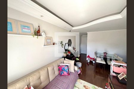 Sala de apartamento à venda com 3 quartos, 60m² em Cidade Patriarca, São Paulo