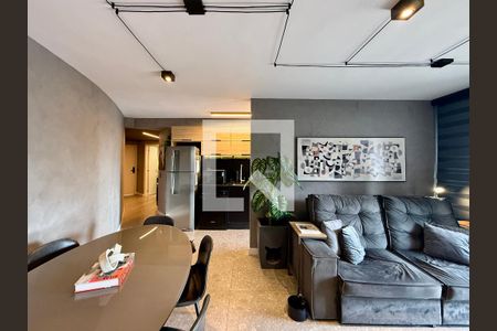 Sala  de apartamento para alugar com 3 quartos, 94m² em Vila Cordeiro, São Paulo