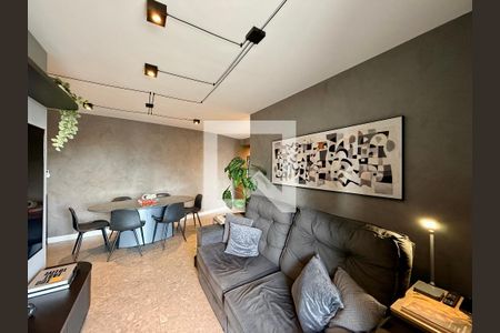 Sala  de apartamento para alugar com 3 quartos, 94m² em Vila Cordeiro, São Paulo